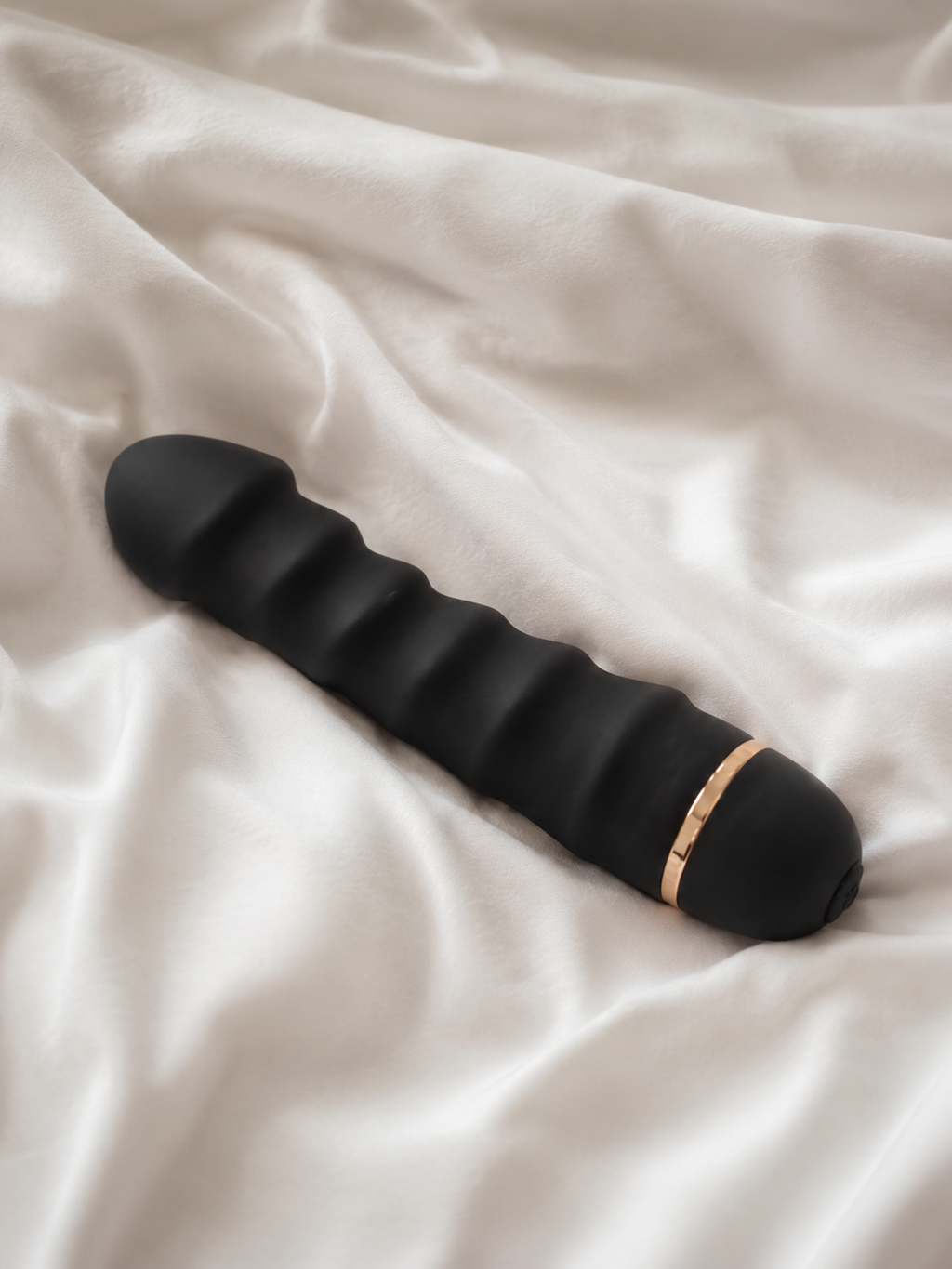 Vibromasseur nervuré — Invitation au plaisir VENUS